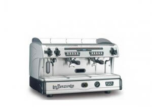 traditional vs bean to cup - la spaziale coffee machine traditional vs bean to cup - traditional machine close up barista coffee machine for coffee shops rsl refreshment systems ltd uk vending machine supplier buy vending machine online