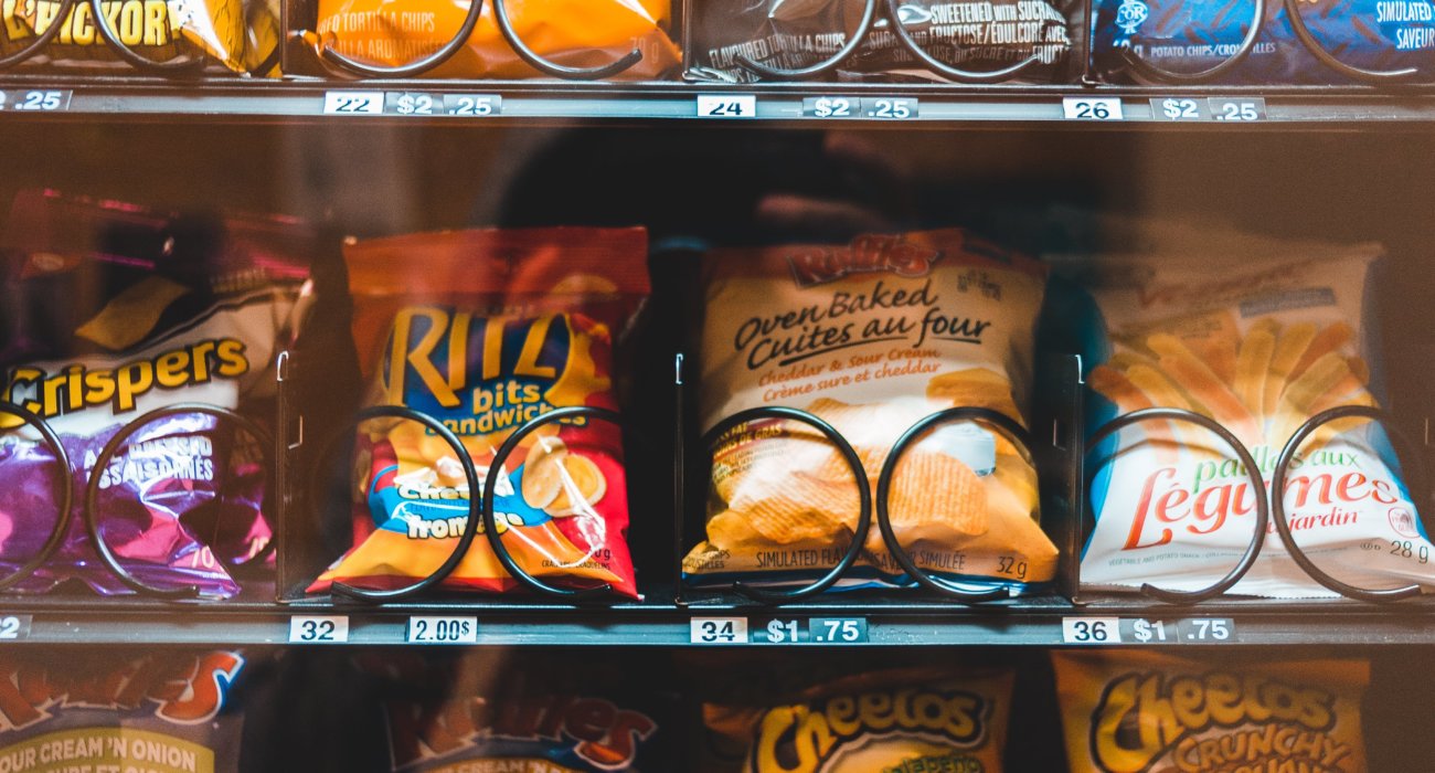 crisps in vending machine
